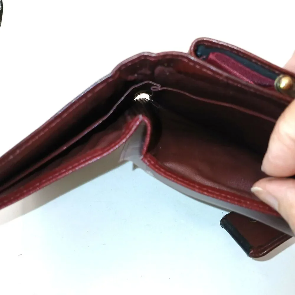 Buxton wallet credit